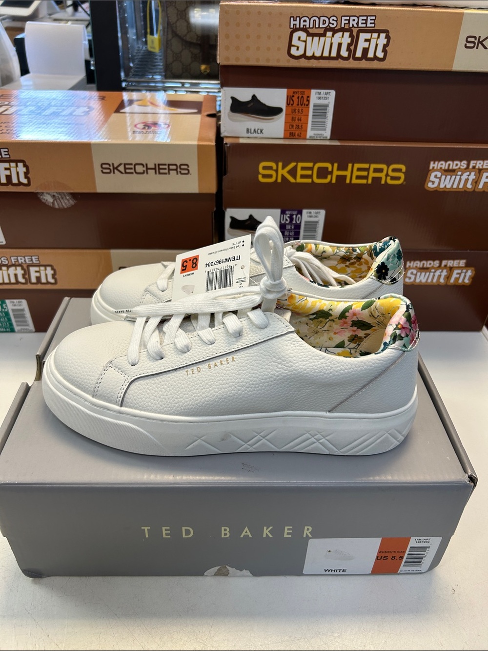 Ted Baker Women’s Size 8.5 White Leather Sneakers with Floral Lining 0539